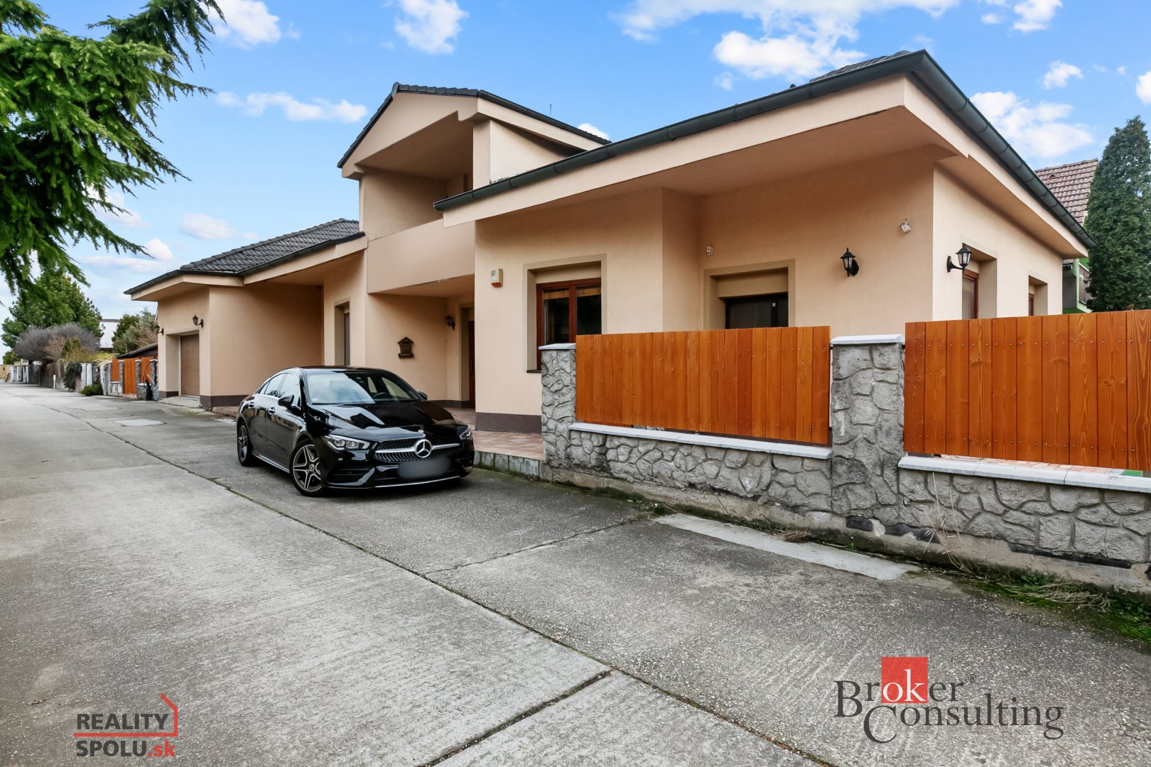 hlavná fotografia nehnuteľnosti