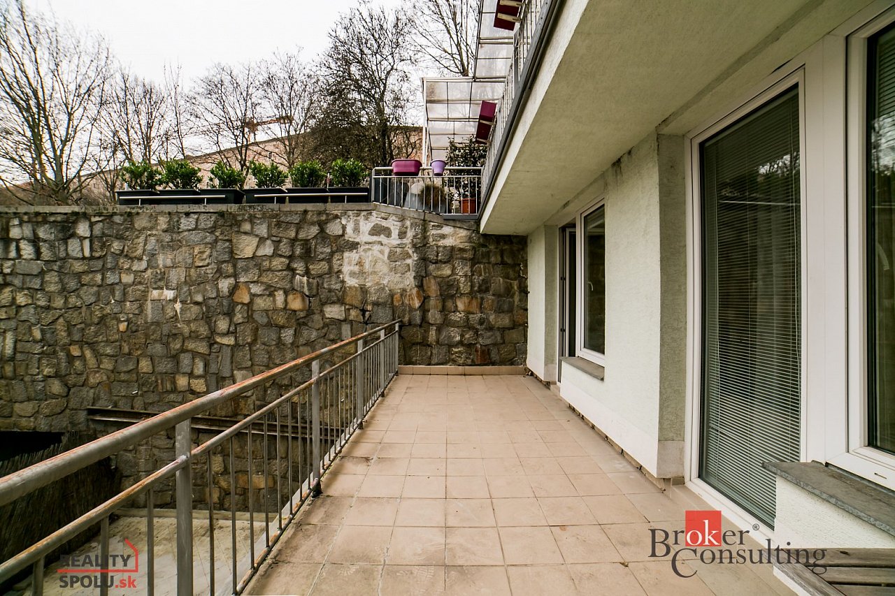 hlavná fotografia nehnuteľnosti