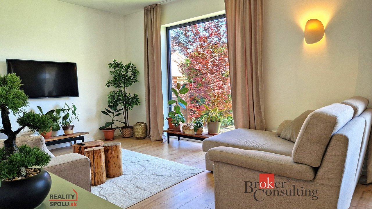 hlavná fotografia nehnuteľnosti