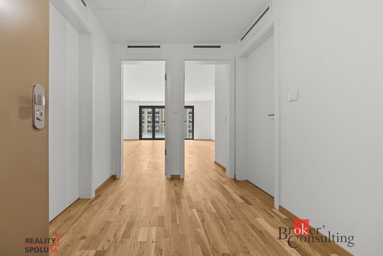 hlavná fotografia nehnuteľnosti