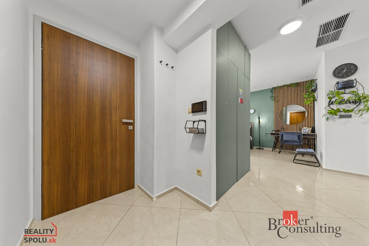 hlavná fotografia nehnuteľnosti