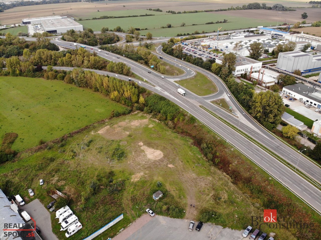 hlavná fotografia nehnuteľnosti