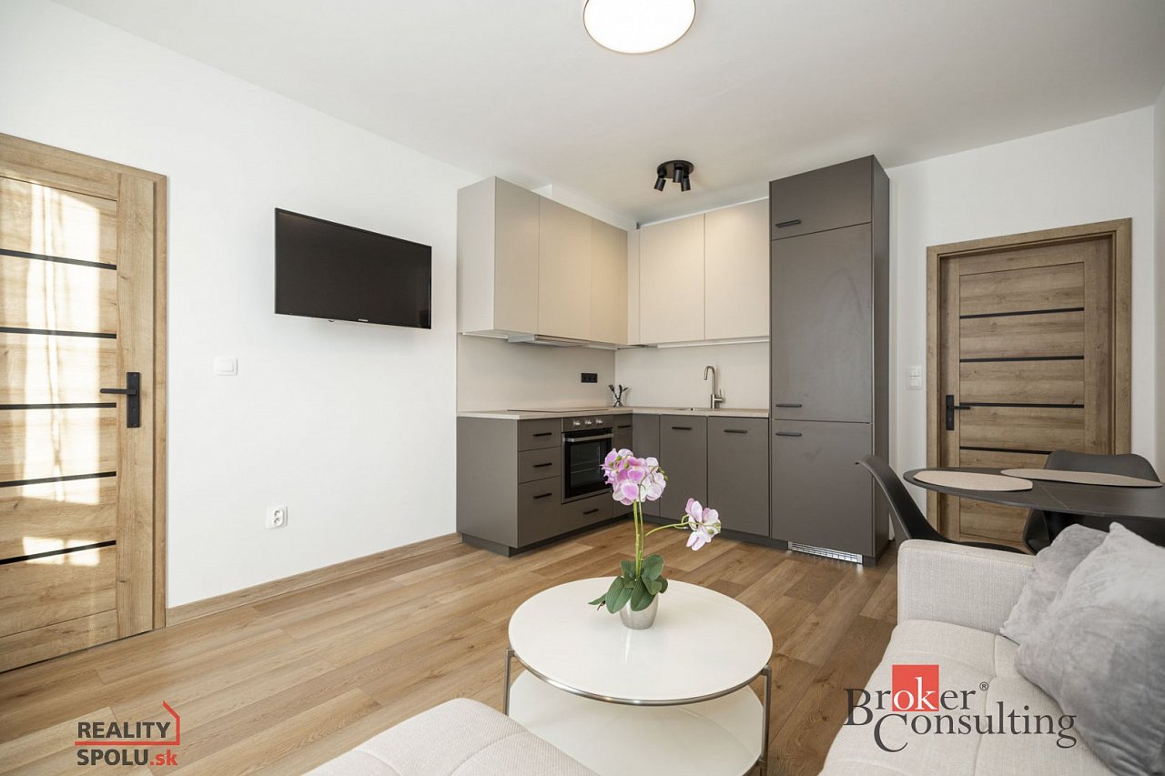 hlavná fotografia nehnuteľnosti