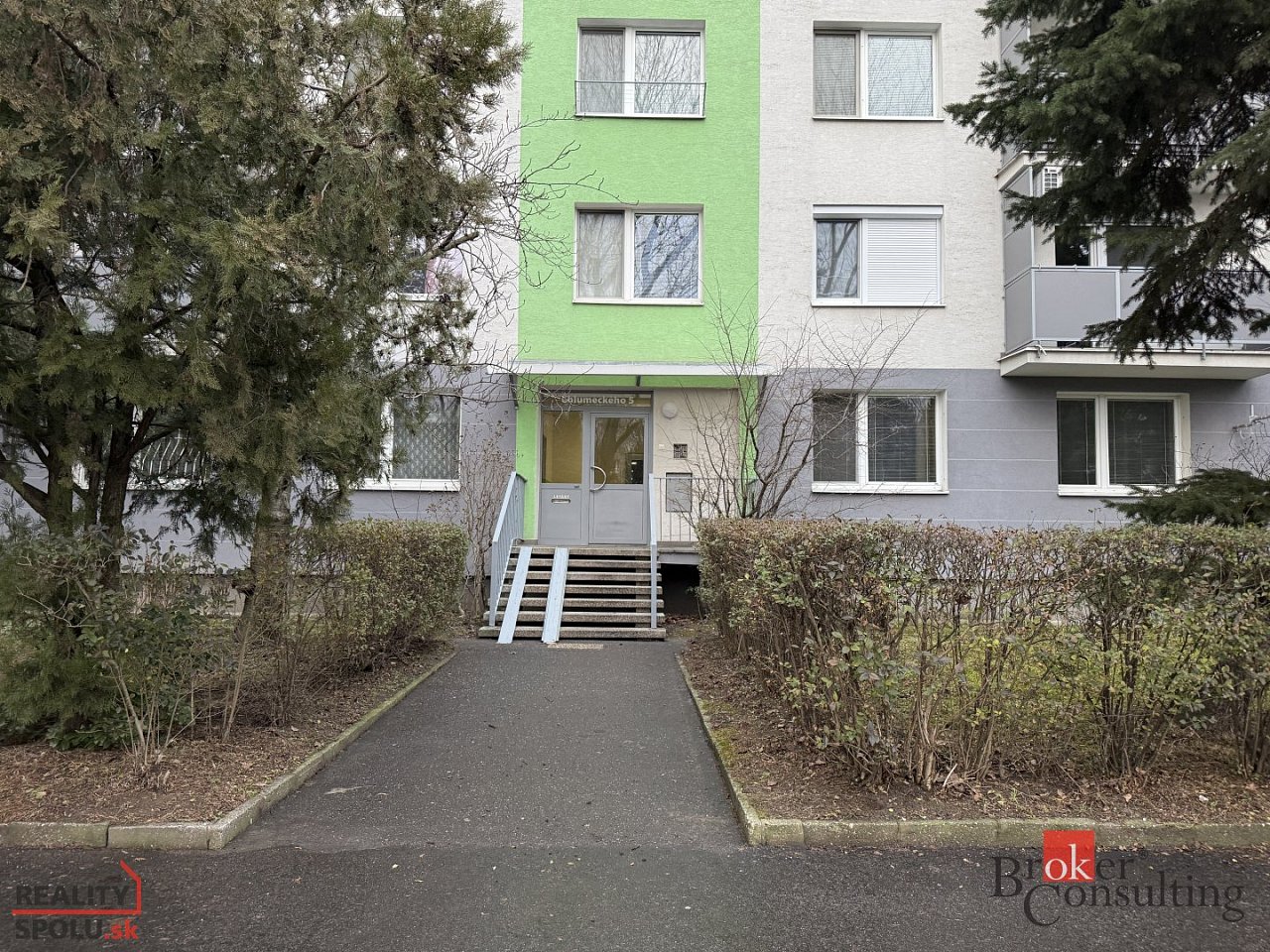 hlavná fotografia nehnuteľnosti