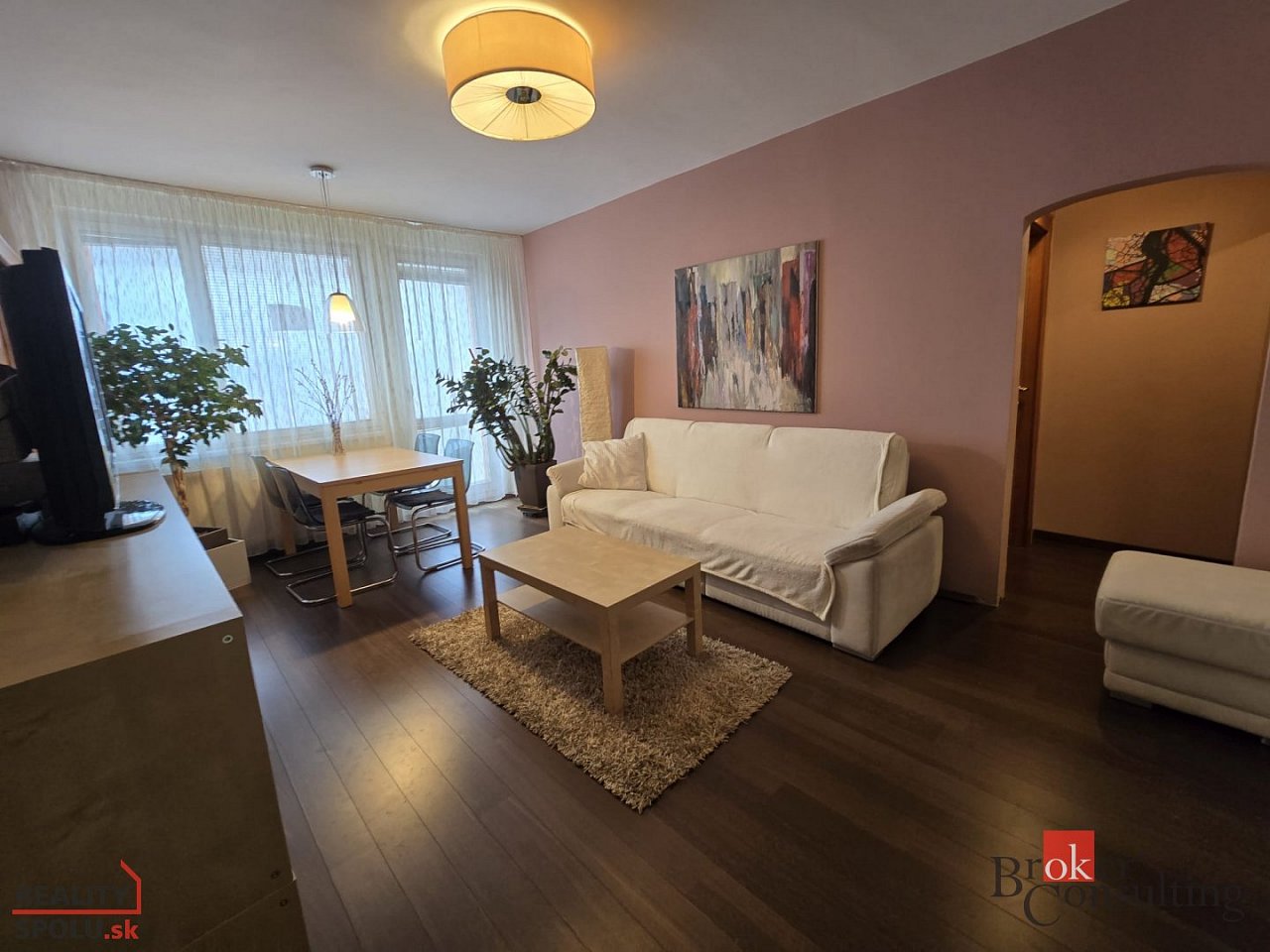 hlavná fotografia nehnuteľnosti